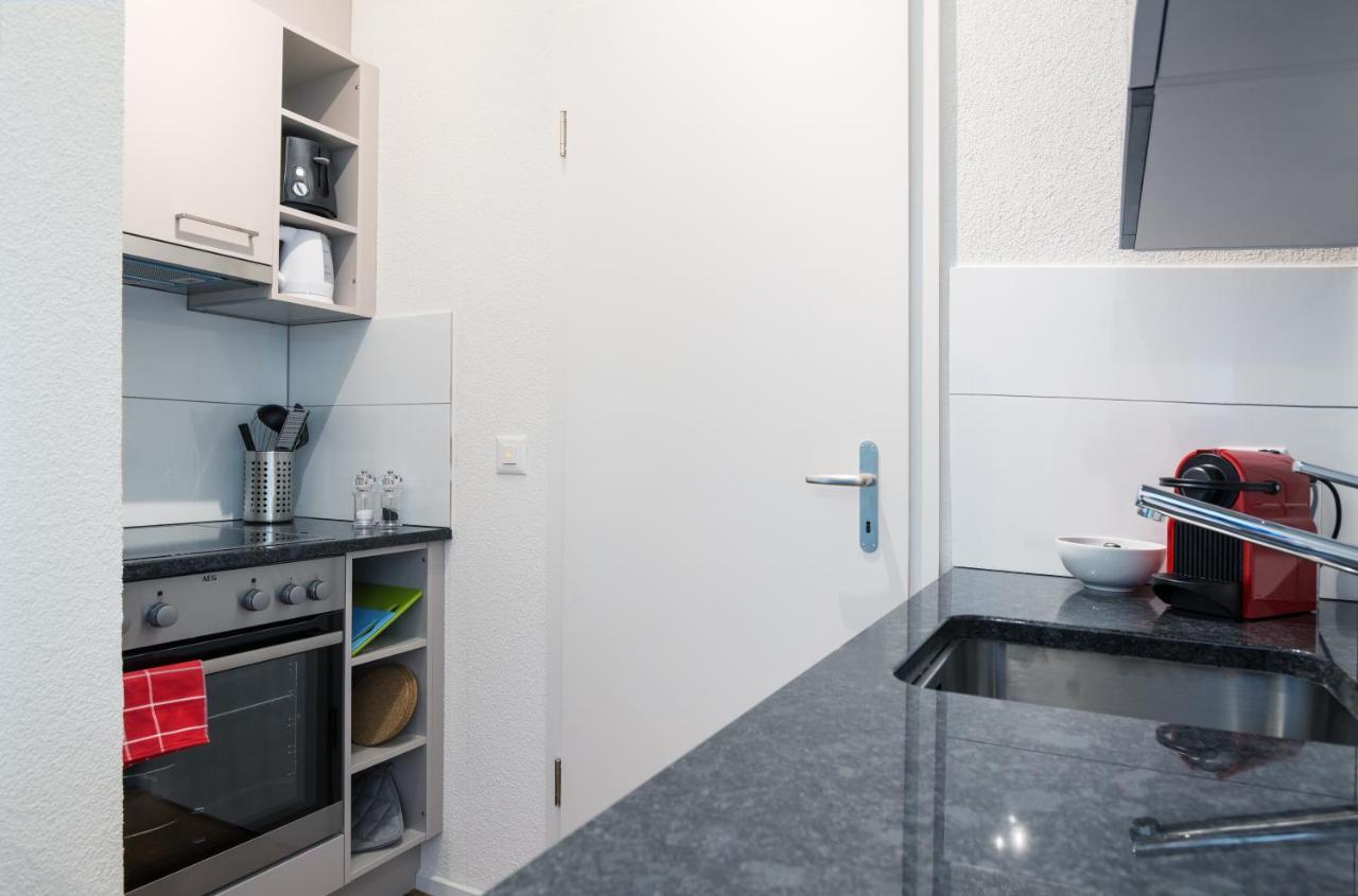 Hitrental Altstetten Apartments Zurique Exterior foto